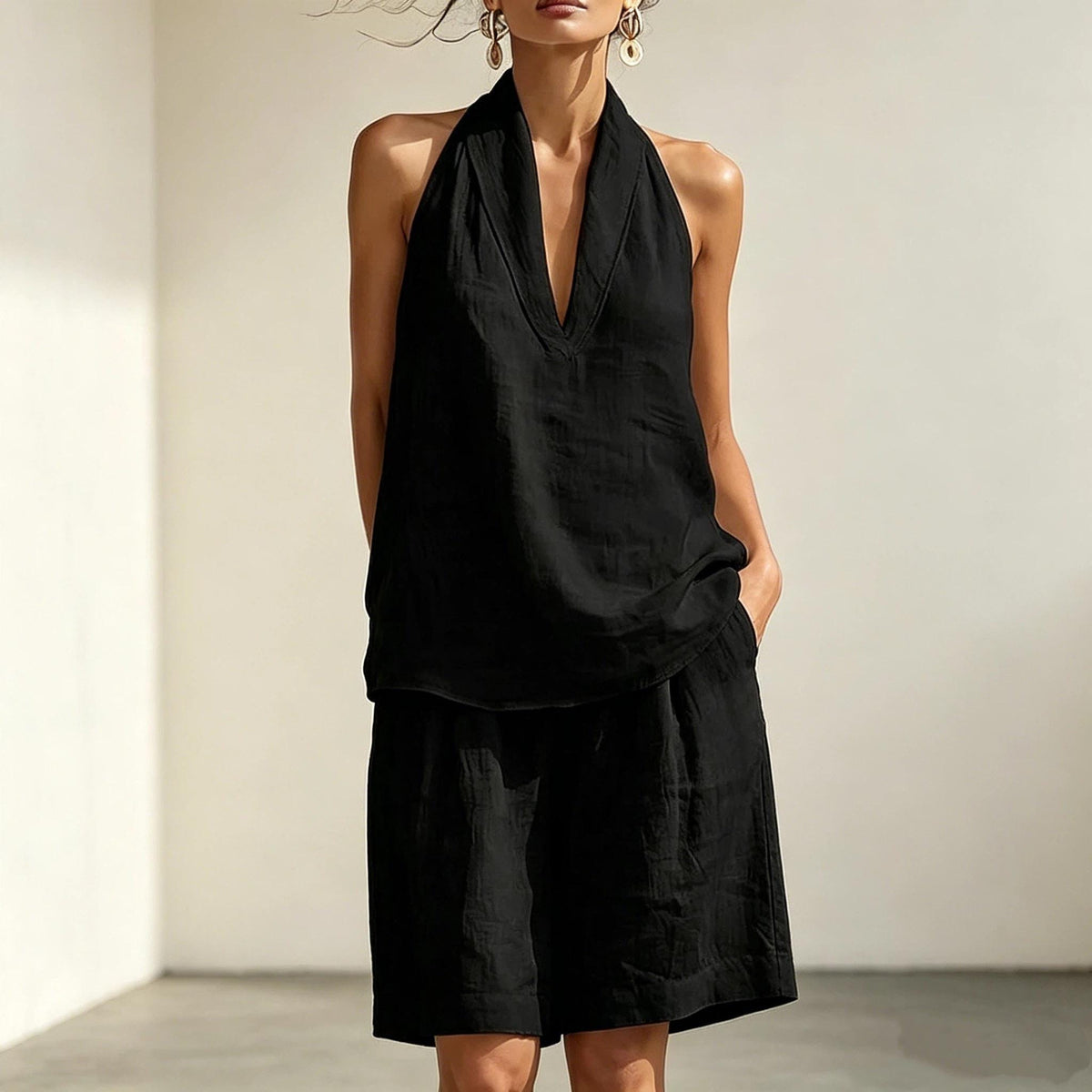 Women's Linen Two Piece Coord Set, Halter Deep V Sleeveless Top & Knee Length Wide Leg Shorts, Women Summer Resort Vacation Matching Outfit